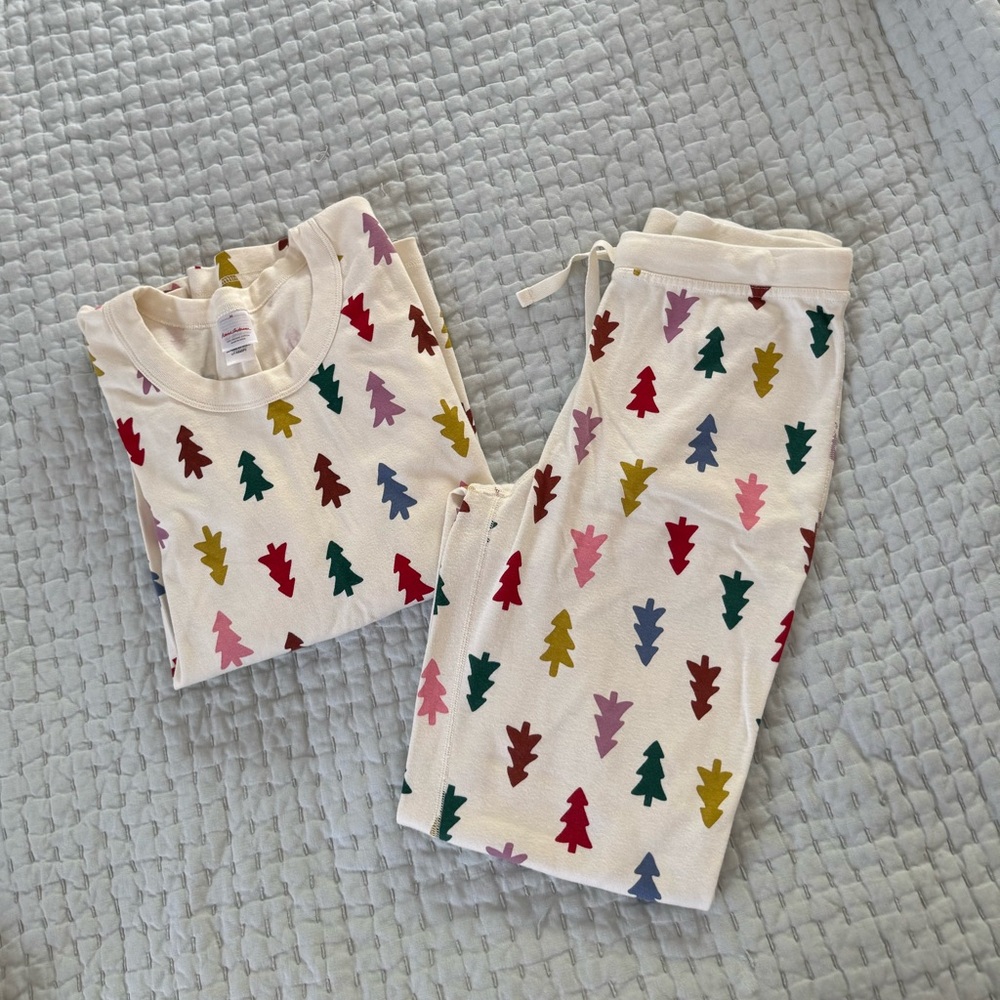 Hanna Andersson Women’s Long John Christmas PJs - Festive Forest on Ecru